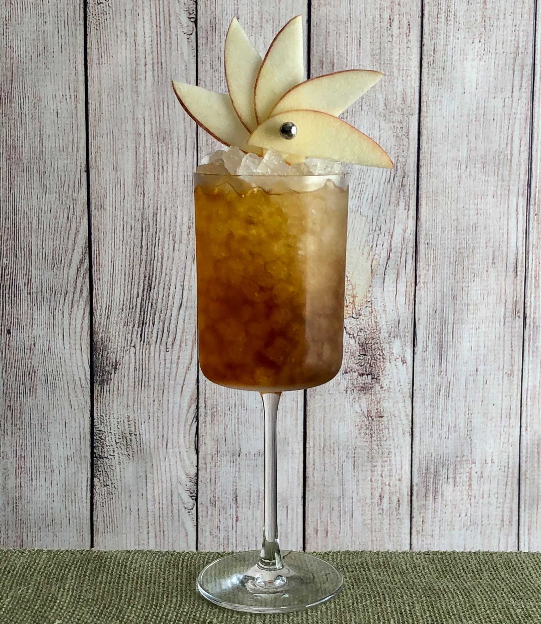 An example of the Alpes Aperitif, the mixed drink (cocktail) featuring Bonal Gentiane-Quina, and sweet cider or hard cider; photo by Lee Edwards