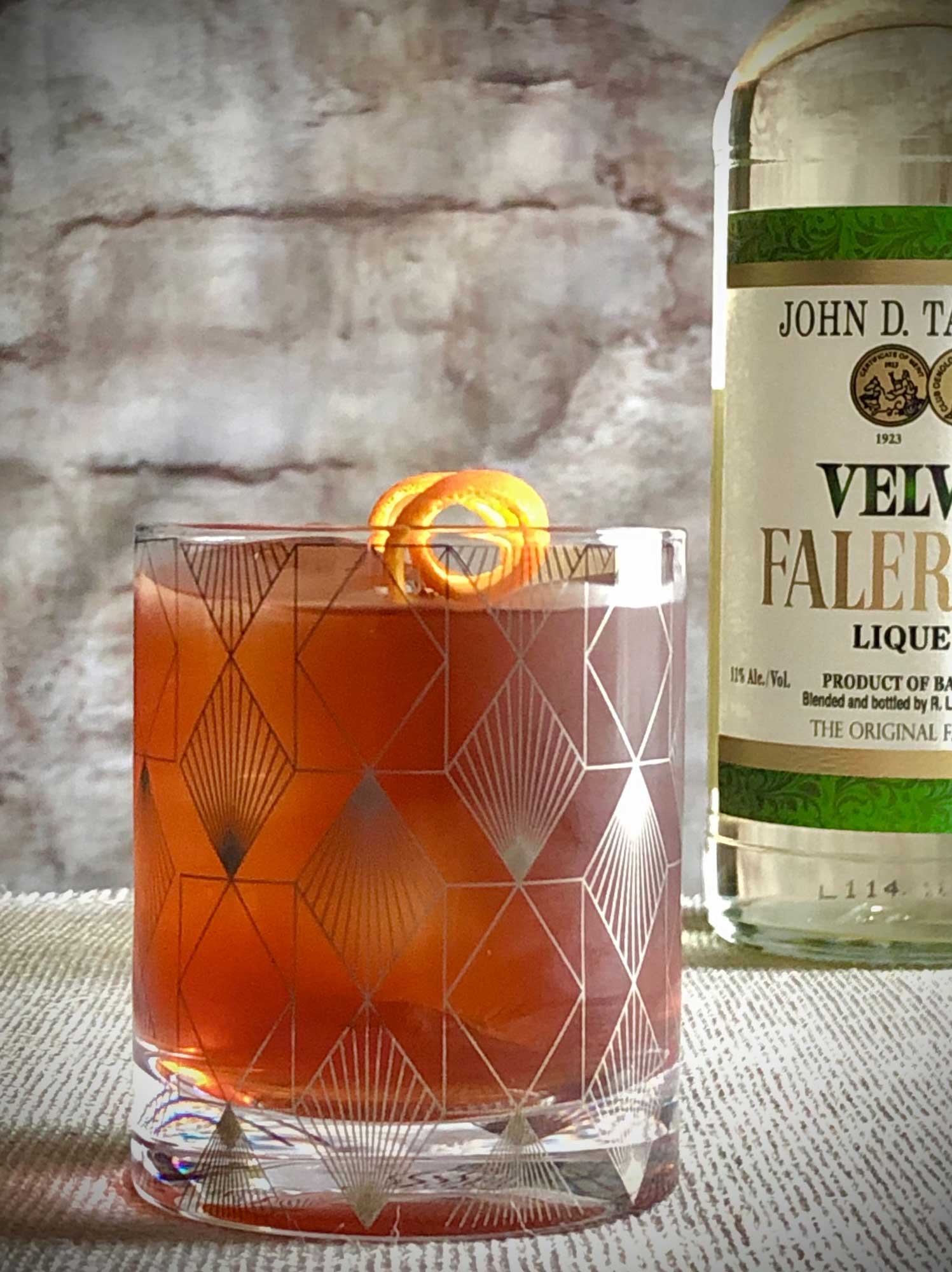 An example of the Maïs et Huile, the mixed drink (cocktail) featuring Matifoc Rancio Sec, John D. Taylor’s Velvet Falernum, and Angostura bitters; photo by Lee Edwards
